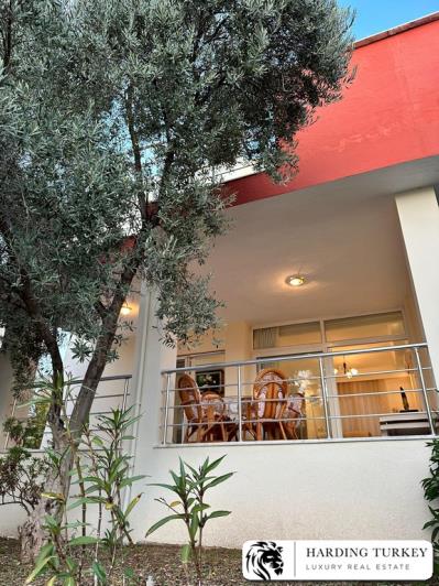 Image No.24-2 Bed Villa / Detached for sale