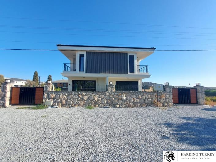 Image No.2-Jumelé de 3 chambres à vendre à Altinkum