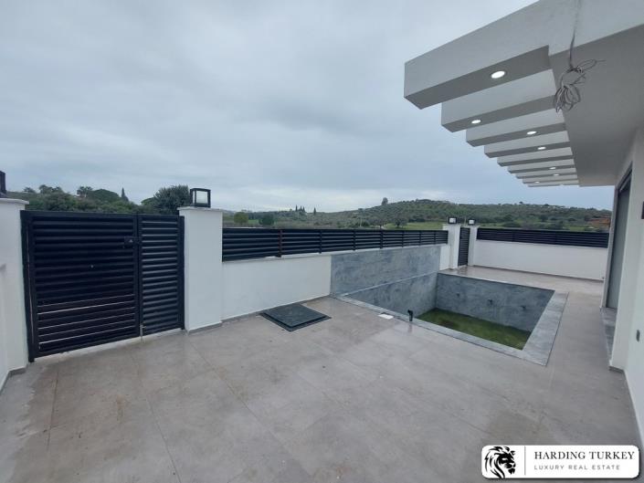 Image No.2-Jumelé de 3 chambres à vendre à Altinkum