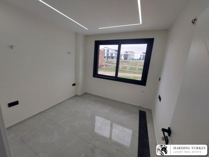 Image No.14-Jumelé de 3 chambres à vendre à Altinkum