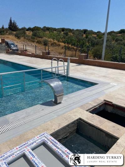 Image No.9-2 Bed Apartment for sale