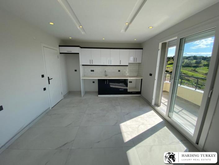 Image No.19-2 Bed Apartment for sale