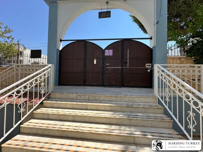 Image No.27-3 Bed Apartment for sale