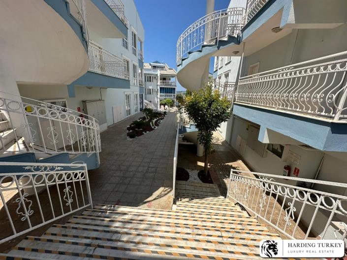 Image No.33-3 Bed Apartment for sale