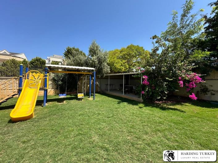 Image No.39-3 Bed Apartment for sale