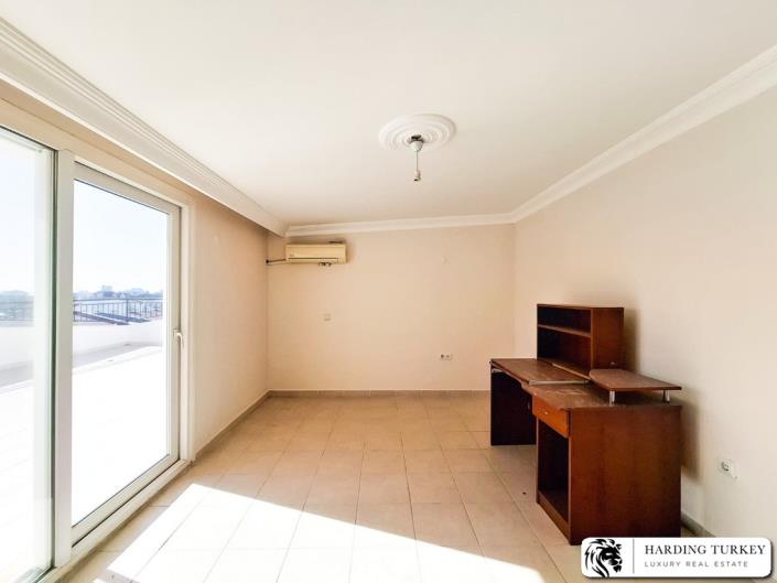 Image No.11-3 Bed Duplex for sale