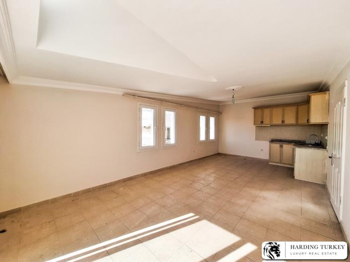 Image No.19-3 Bed Duplex for sale