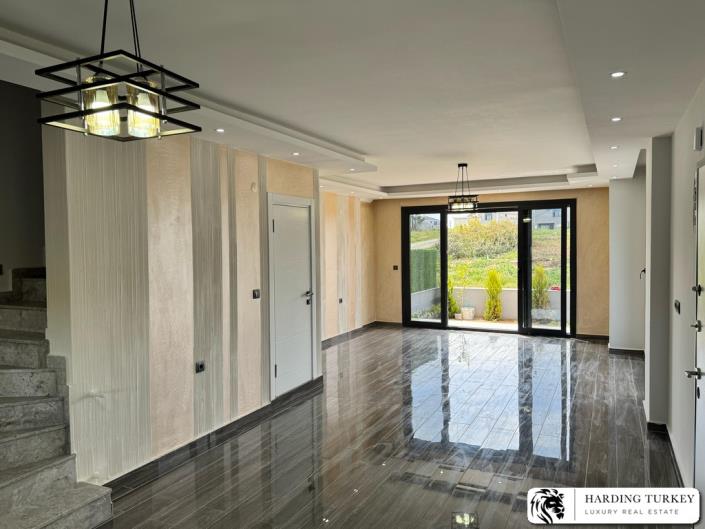 Image No.6-Jumelé de 3 chambres à vendre à Altinkum