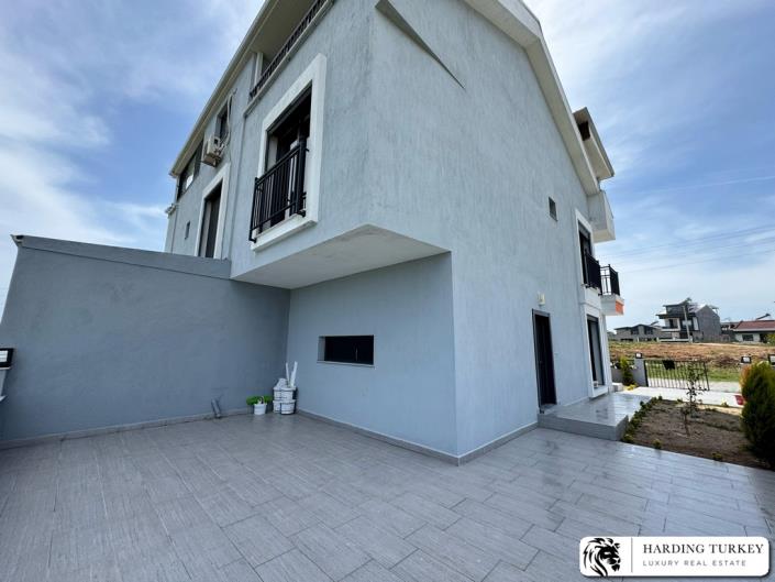 Image No.8-Jumelé de 3 chambres à vendre à Altinkum