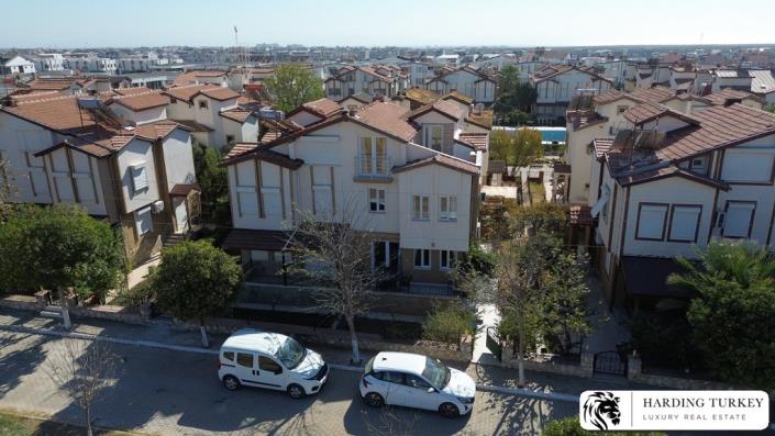 Image No.2-4 Bed Semi-Detached for sale