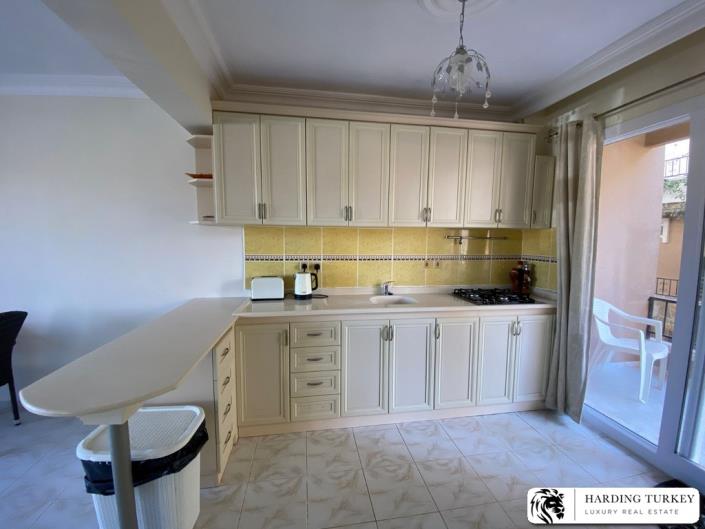 Image No.13-4 Bed Semi-Detached for sale