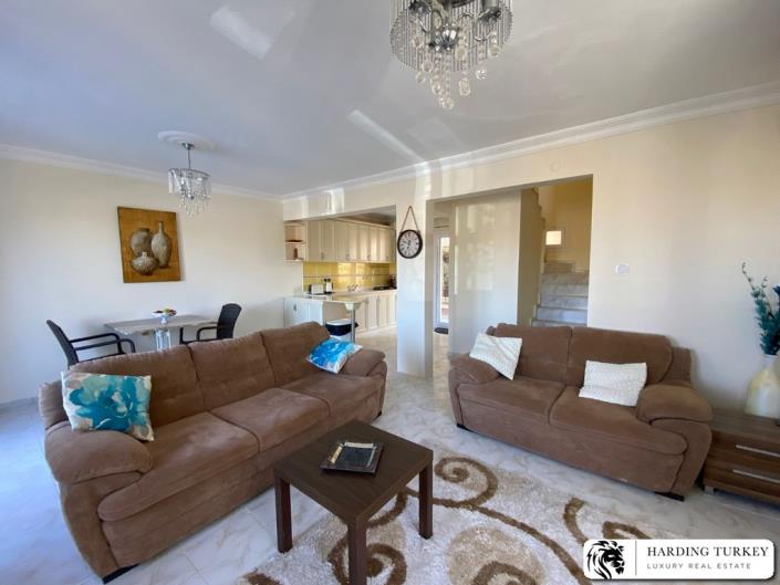 Image No.20-4 Bed Semi-Detached for sale