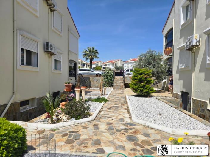 Image No.20-3 Bed Apartment for sale