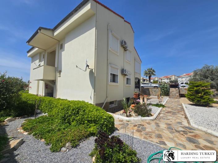 Image No.21-3 Bed Apartment for sale