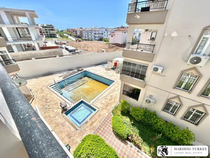 Image No.2-Appartement de 2 chambres à vendre à Altinkum