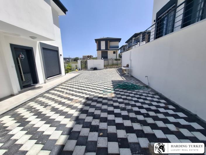 Image No.6-3 Bed Semi-Detached for sale