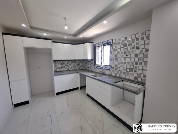 Image No.11-3 Bed Semi-Detached for sale