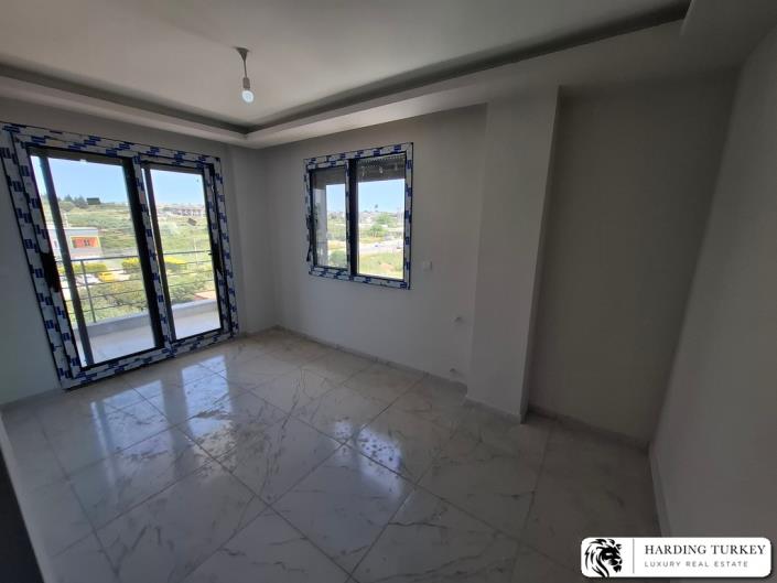 Image No.16-3 Bed Semi-Detached for sale