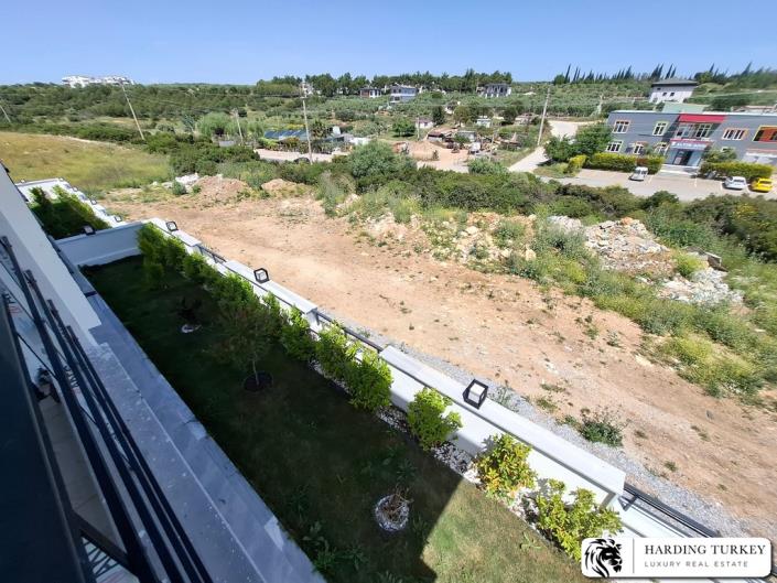 Image No.20-3 Bed Semi-Detached for sale