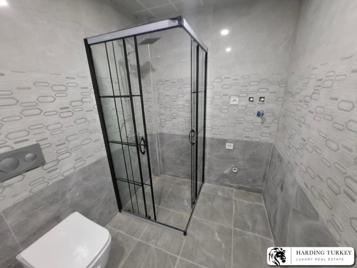 Image No.24-3 Bed Semi-Detached for sale