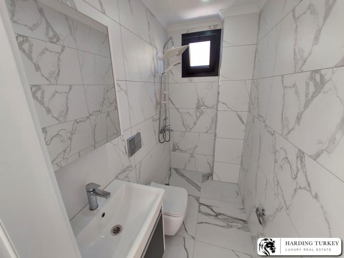 Image No.11-3 Bed Villa / Detached for sale