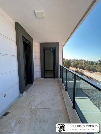 Image No.23-3 Bed Villa / Detached for sale