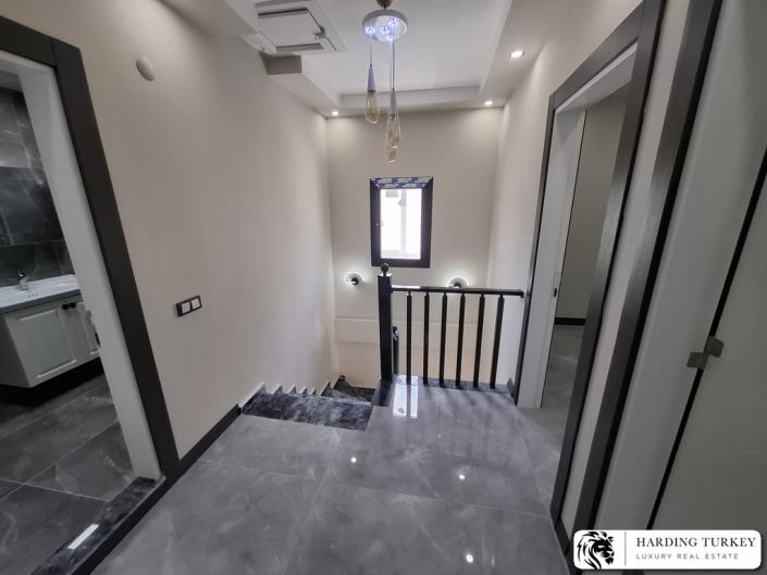 Image No.2-3 Bed Villa / Detached for sale