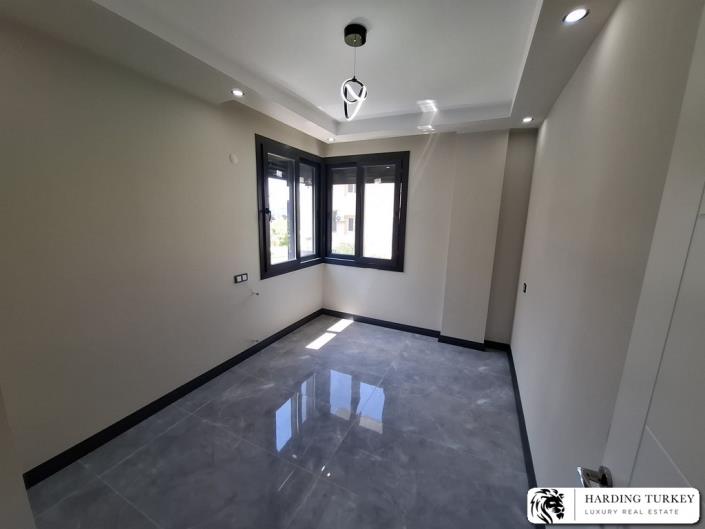 Image No.8-3 Bed Villa / Detached for sale