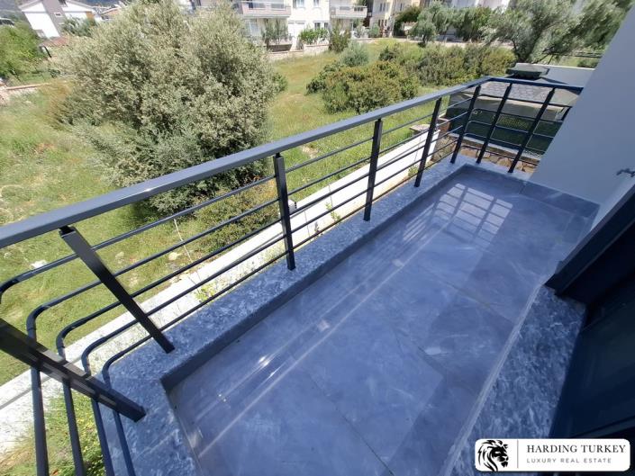 Image No.11-3 Bed Villa / Detached for sale