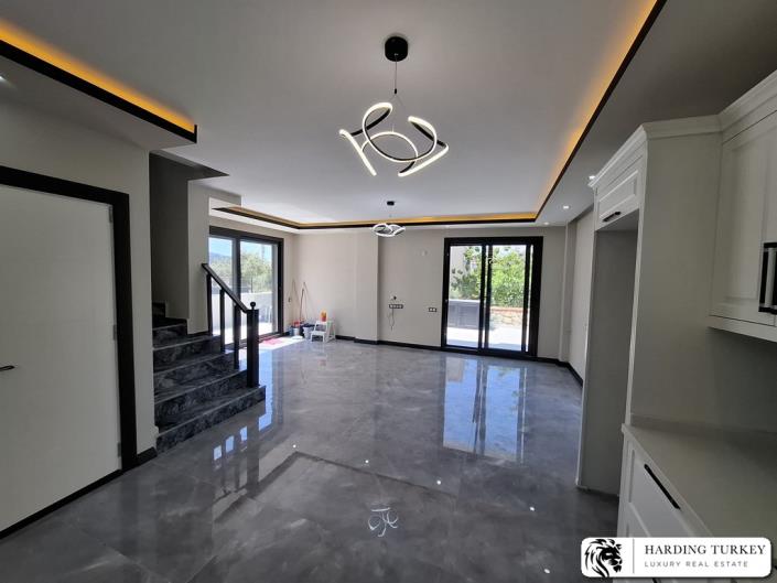 Image No.17-3 Bed Villa / Detached for sale