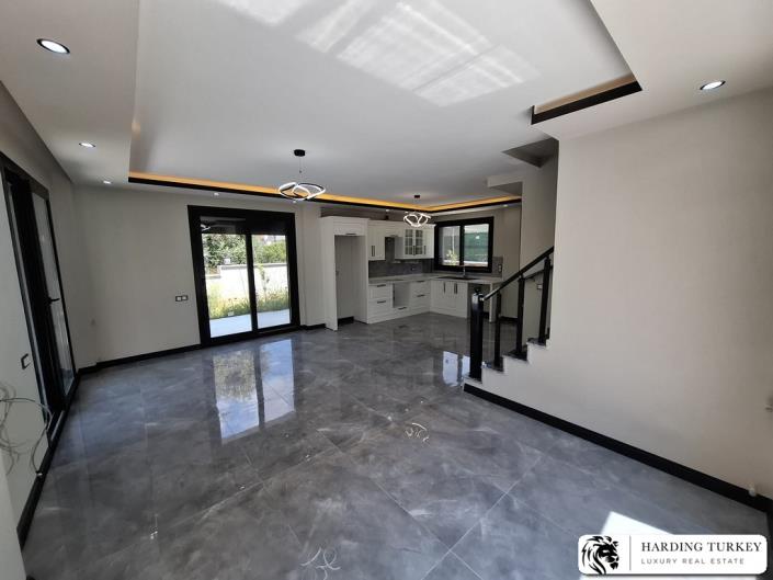 Image No.20-3 Bed Villa / Detached for sale