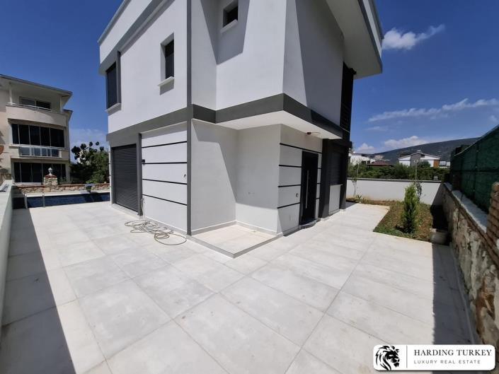 Image No.23-3 Bed Villa / Detached for sale