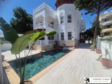1 - Altinkum, Villa / Détaché
