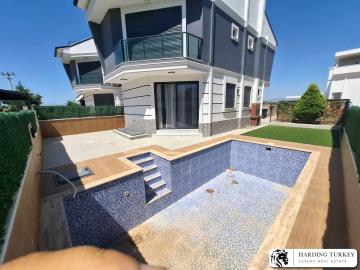 1 - Altinkum, Villa / Détaché