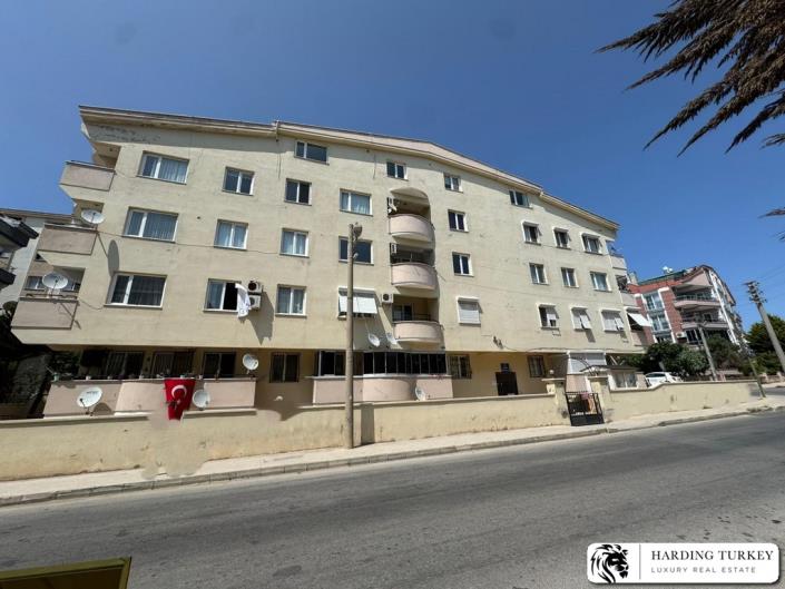 Altinkum, Apartment