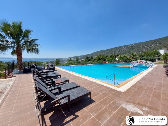 Image No.42-3 Bed Duplex for sale