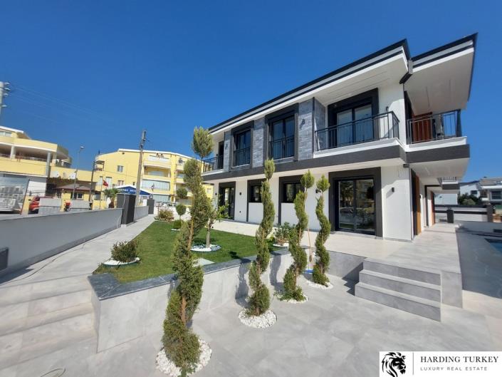 Image No.3-Jumelé de 3 chambres à vendre à Altinkum