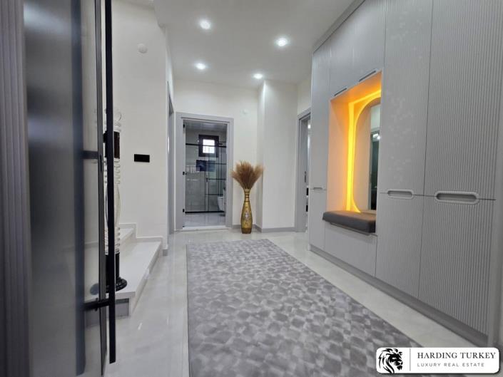 Image No.12-4 Bed Villa / Detached for sale