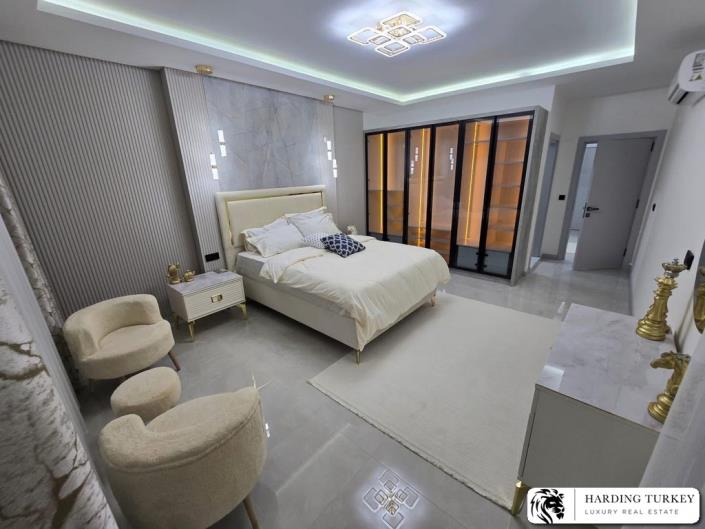 Image No.21-4 Bed Villa / Detached for sale