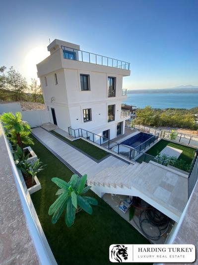 Image No.23-4 Bed Villa / Detached for sale