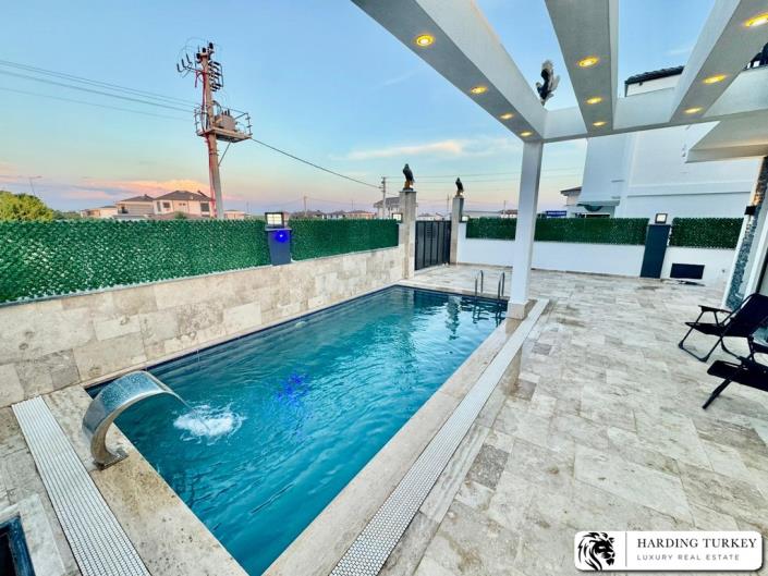 Image No.8-3 Bed Villa / Detached for sale