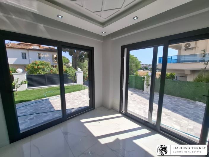 Image No.13-Jumelé de 3 chambres à vendre à Altinkum