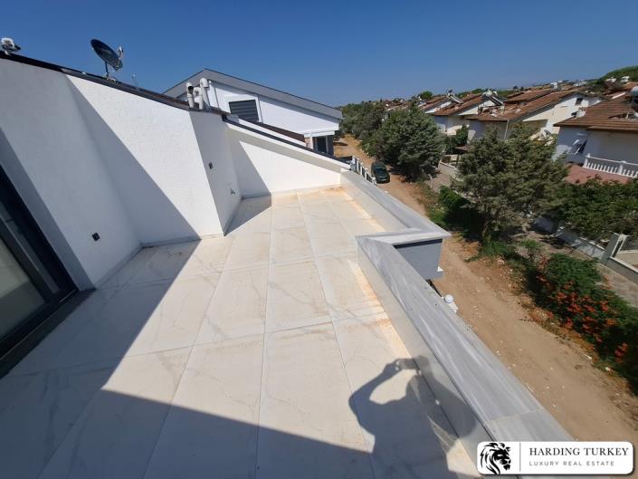 Image No.26-Jumelé de 3 chambres à vendre à Altinkum