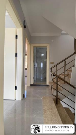 Image No.14-3 Bed Villa / Detached for sale