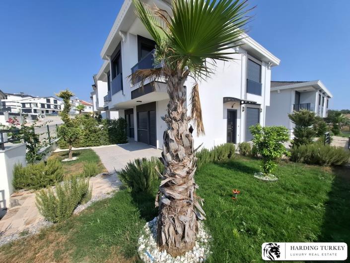 Image No.10-Jumelé de 3 chambres à vendre à Altinkum