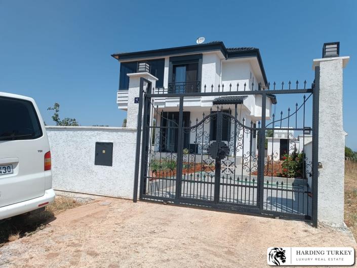 Image No.21-3 Bed Villa / Detached for sale