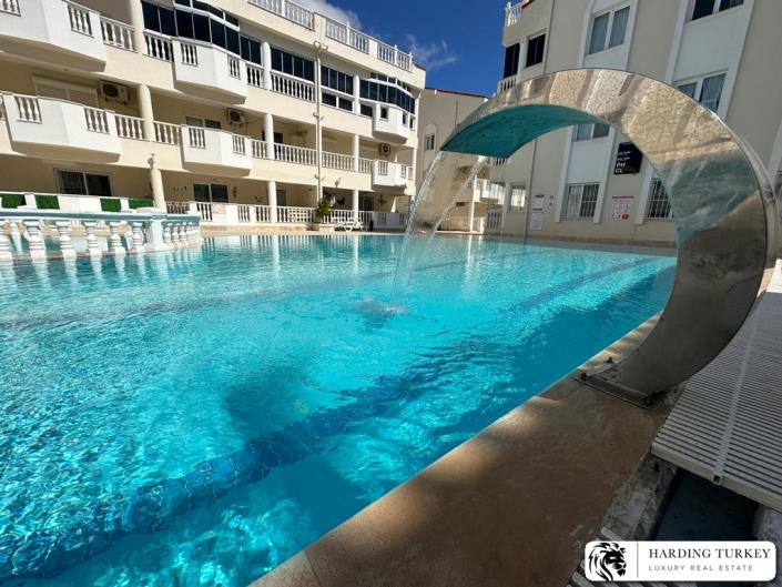 Image No.3-Appartement de 2 chambres à vendre à Altinkum