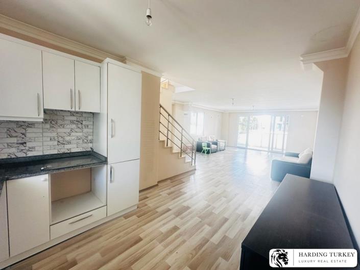 Image No.18-Jumelé de 4 chambres à vendre à Altinkum