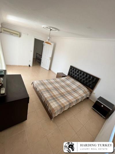 Image No.16-3 Bed Duplex for sale