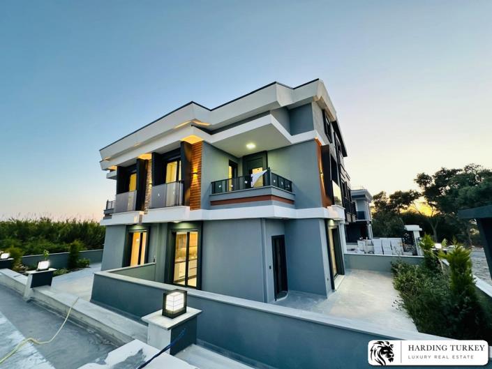 Image No.3-Jumelé de 3 chambres à vendre à Altinkum